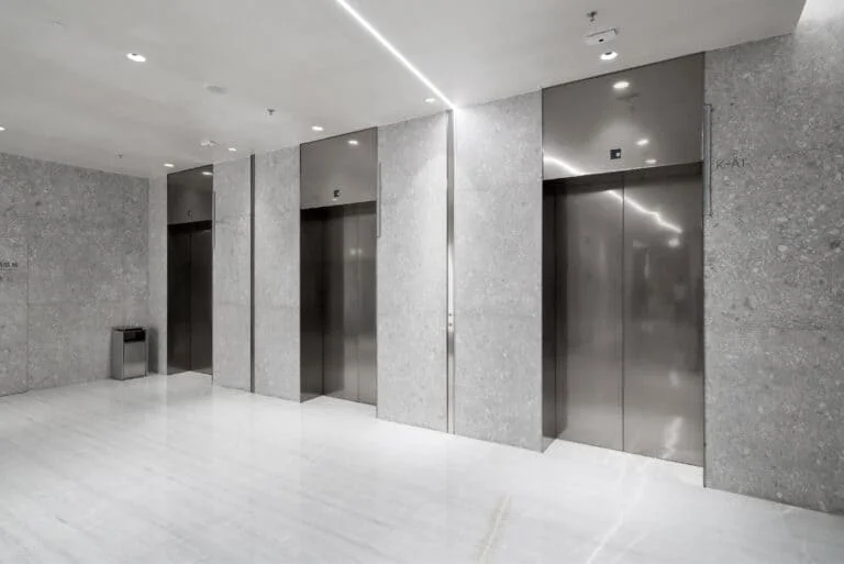 المصاعد الأوتوماتيكية